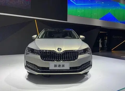 合资车不行了？二线品牌卖不动了，降价也没人买，连展厅都关了！